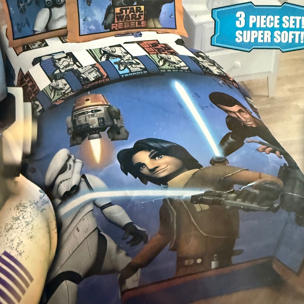 Star Wars Disney Rebels 3-Piece Twin Comforter Set – Super Soft – NEW